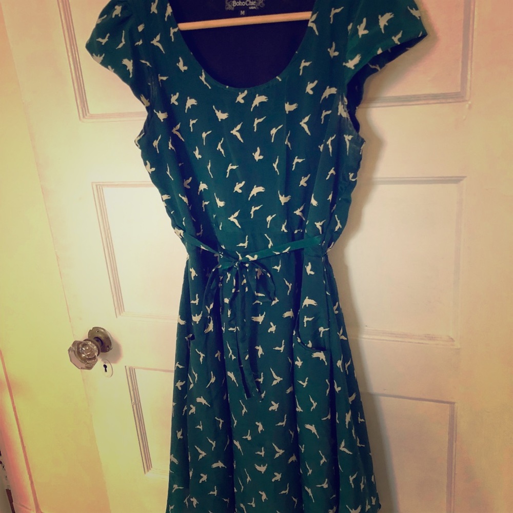 Green bird print flutter dress